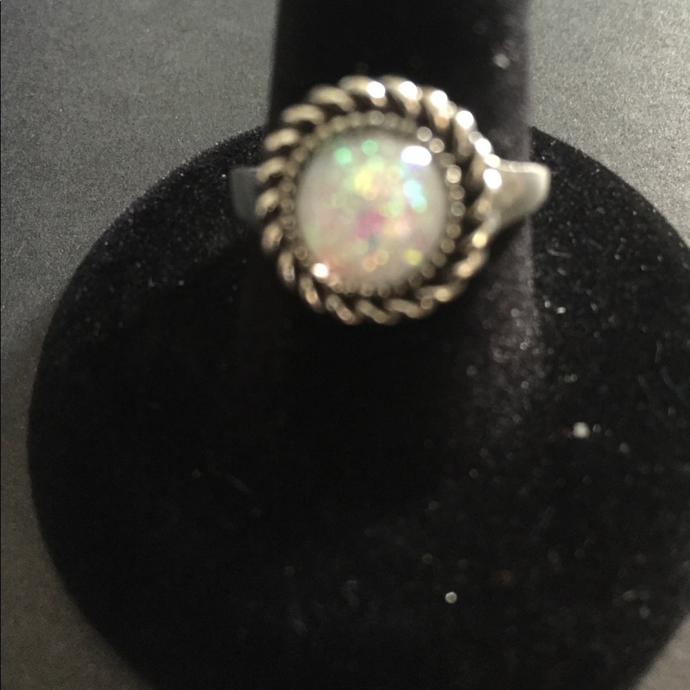 Rings - Picture 7 of 8